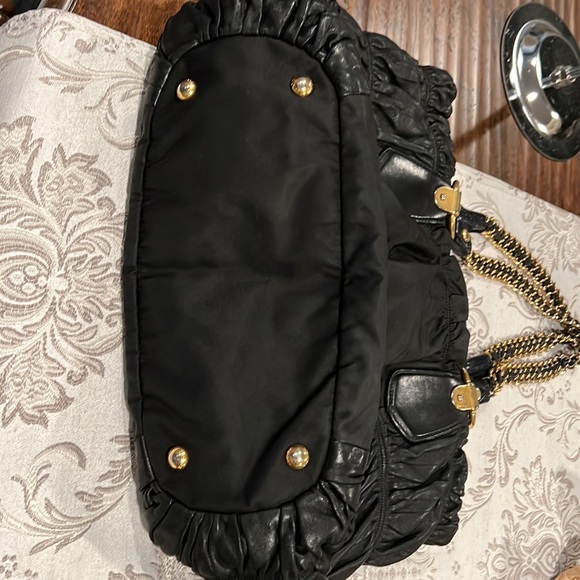 Prada black nylon and leather with gold hardware medium - Picture 8 of 12